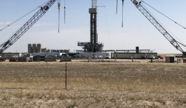 Oil Bulls Balk At Surprise Crude Oil Inventory Build