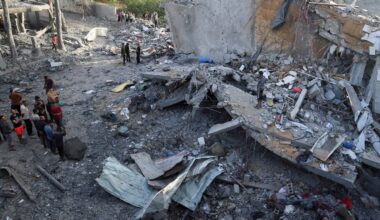 Israeli attacks on Gaza kill 84 as ceasefire talks continue | Israel-Palestine conflict News