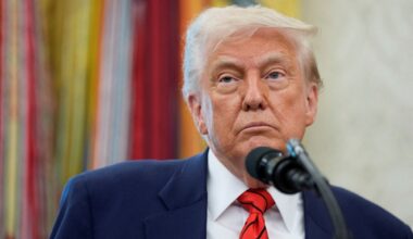 Trump Pushes US Federal Reserve for Rate Cuts, Criticizes Powell