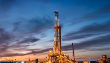 Oil rig desert