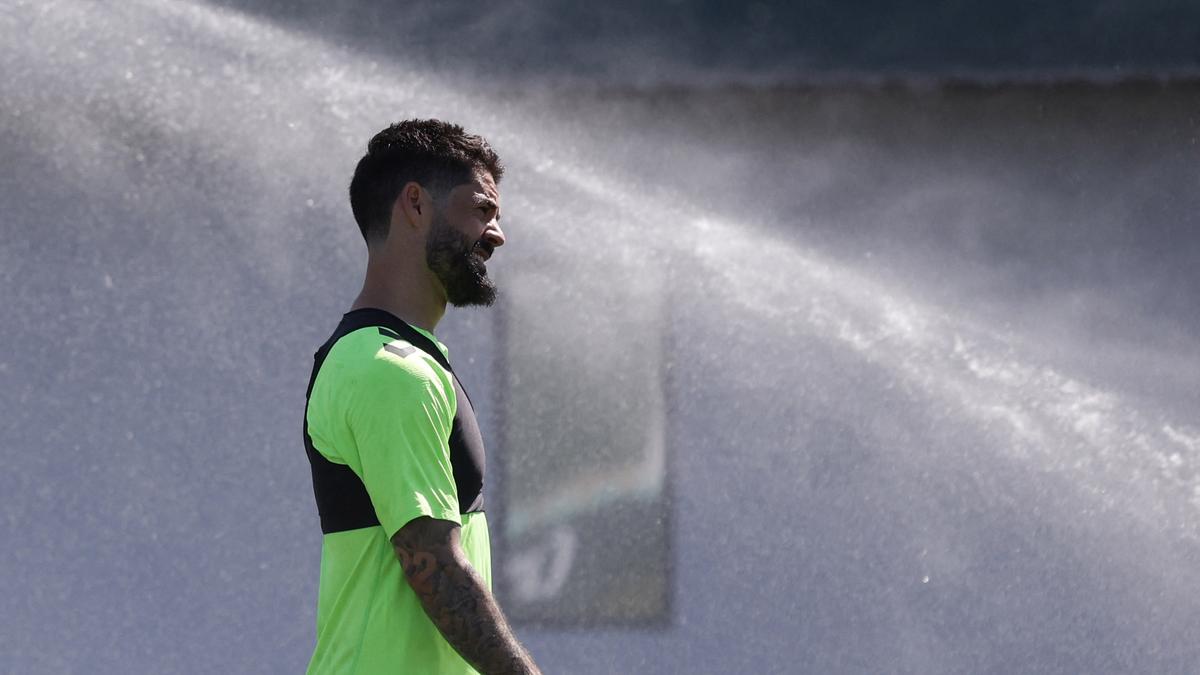 Isco makes Spain squad return for Nations League final four