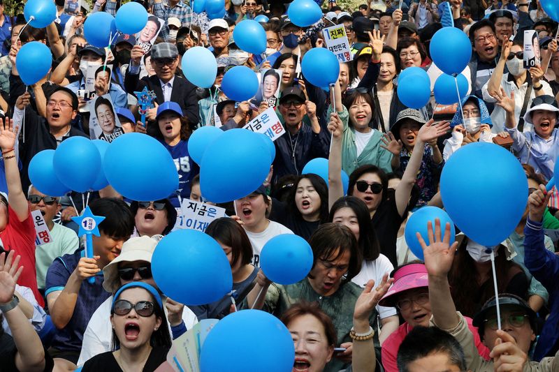 Factbox-South Korea’s presidential election by the numbers | WTVB | 1590 AM · 95.5 FM