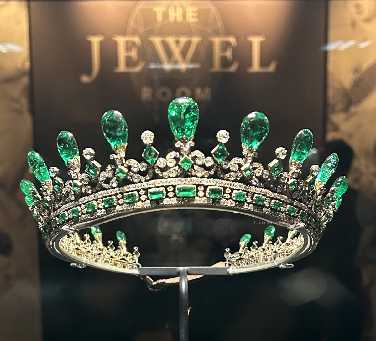 Queen Victoria's Emerald and Diamond Tiara, April 2025 (Photo © Lauren Kiehna)