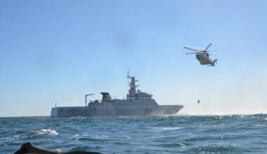 Le patrouilleur Pluvier participe à l’exercice OTAN de sauvetage Dynamic Mercy