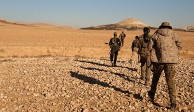 Syria: Türkiye-backed Armed Groups Detain, Extort Civilians