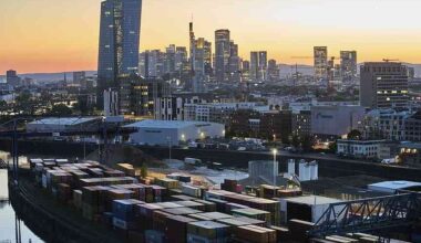 Europe growth outlook slumps amid trade war