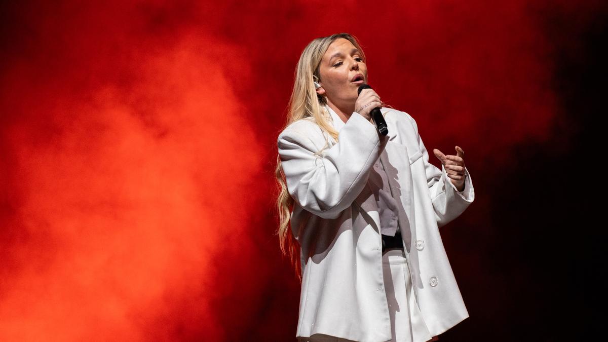 Australian singer Tones and I fined after American bulldog kills neighbour’s cavoodle in a traumatic attack