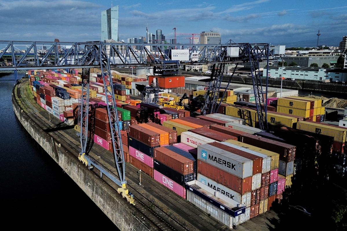 Germany's economy grew by 0.4% in the 1st quarter. That's double the initial estimate
