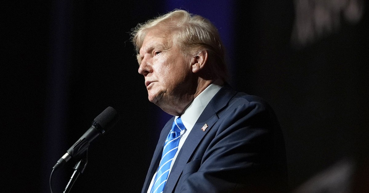 $TRUMP meme coin dinner brings crypto grift to the White House