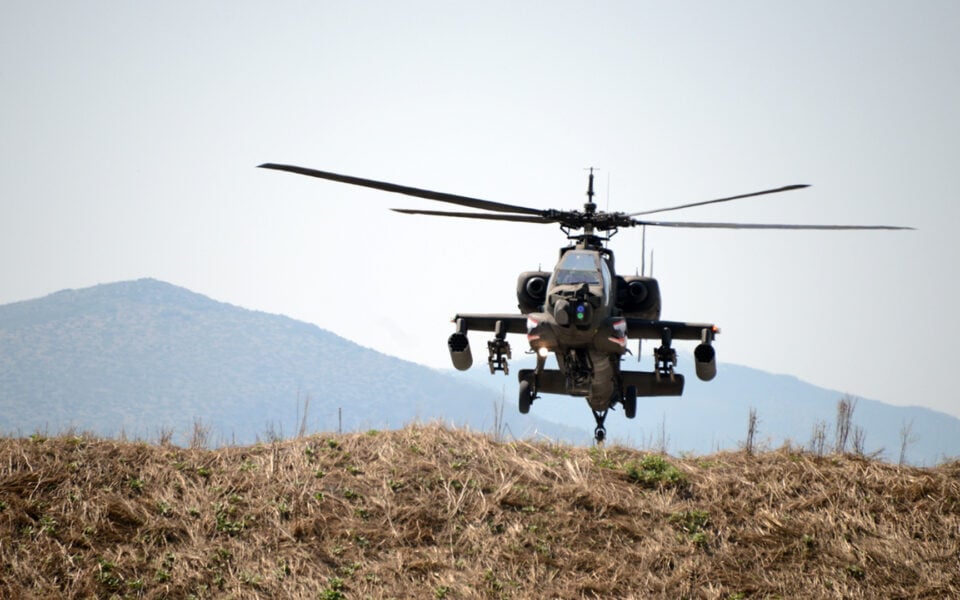Greece, UAE aim to finalize Apache helicopter support agreement