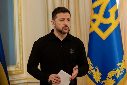 Zelensky Calls for ‘At Least Sanctions’ to Pressure Moscow