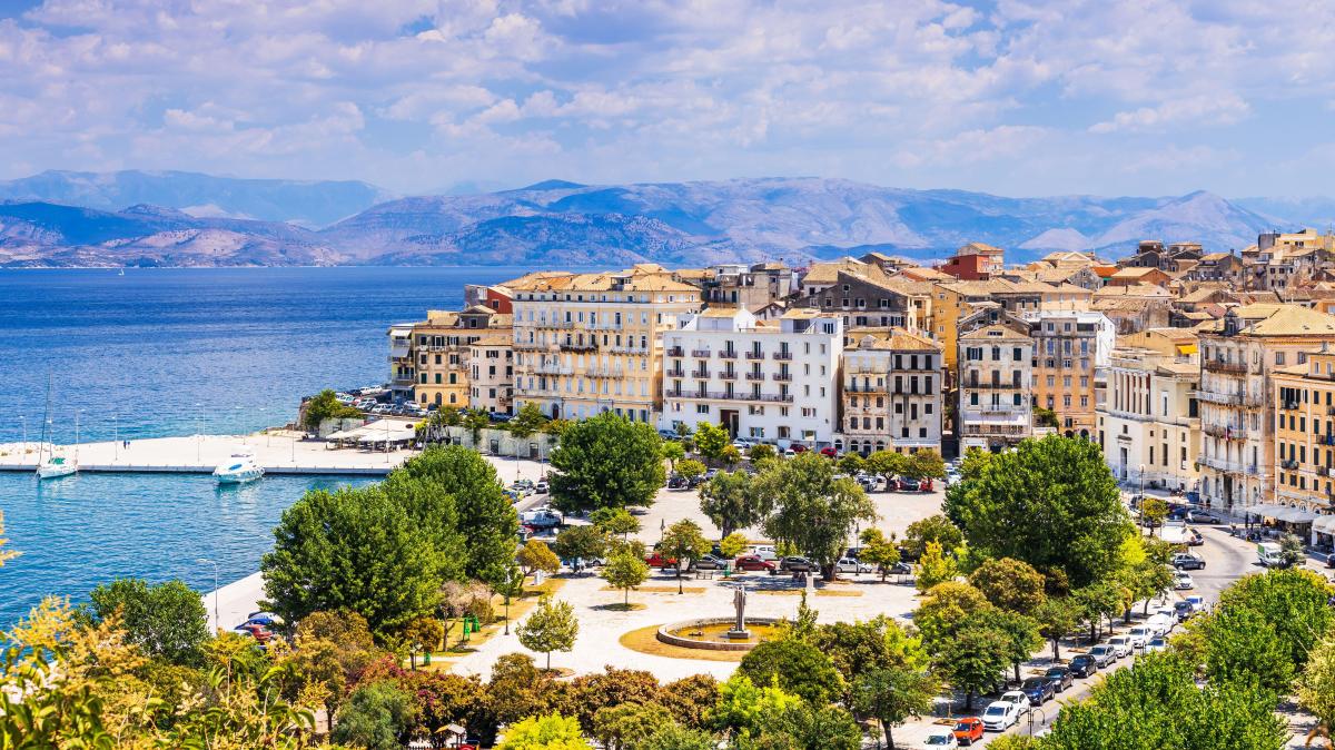 The hack to holidaying in Greece for just £403 this summer