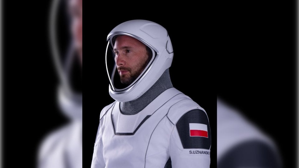 Polish astronaut reveals new suit for upcoming mission