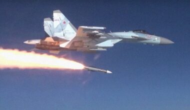 U.S. Intelligence: Russia Deploying Air-to-Air Nuclear Missiles