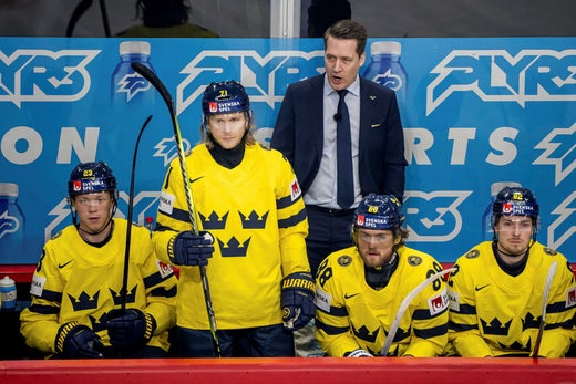 Tre Kronors nykomponerade kedja, från vänster: Lucas Raymond, William Karlsson och William Nylander.