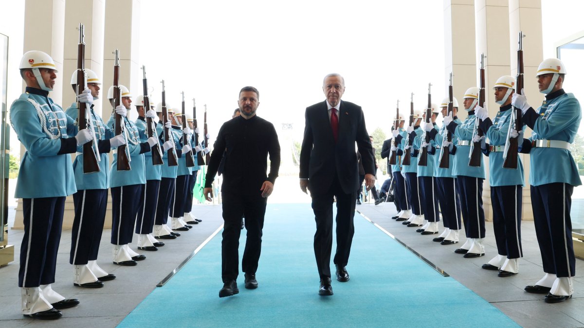 Erdoğan leads Türkiye to center stage in global diplomacy