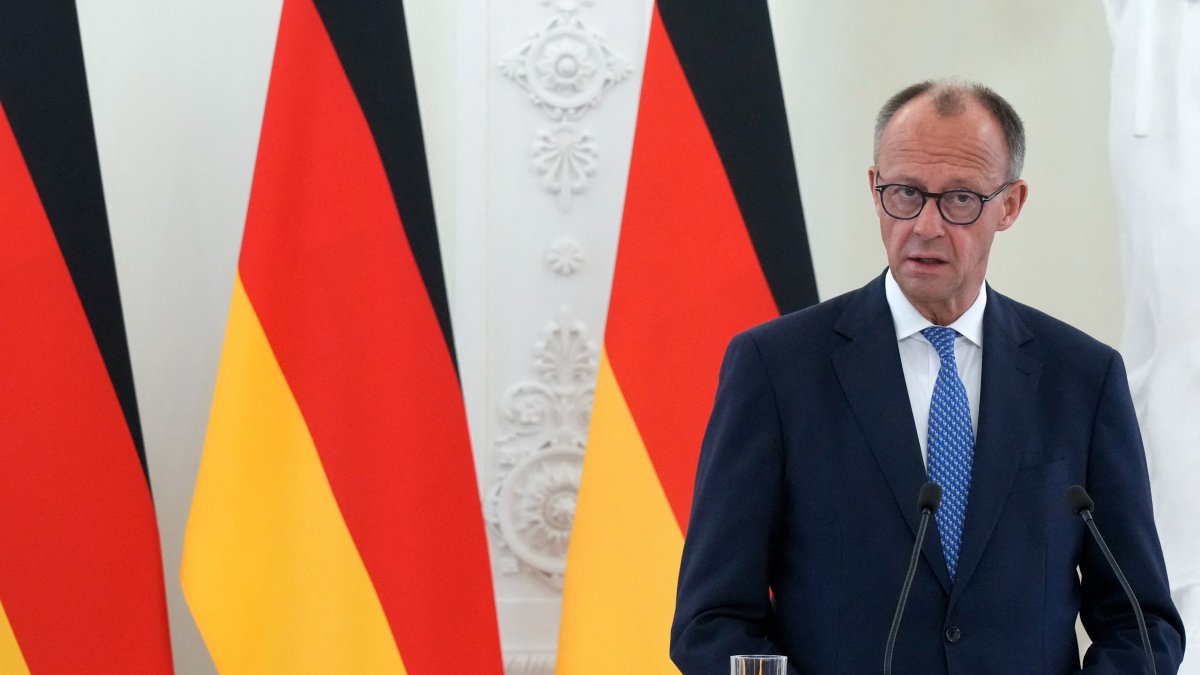 'Grand coalition' in Germany: On Merz government and its priorities