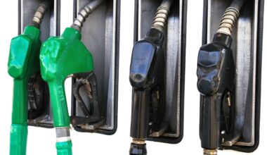Dealers warn new bill will hurt oil retailers