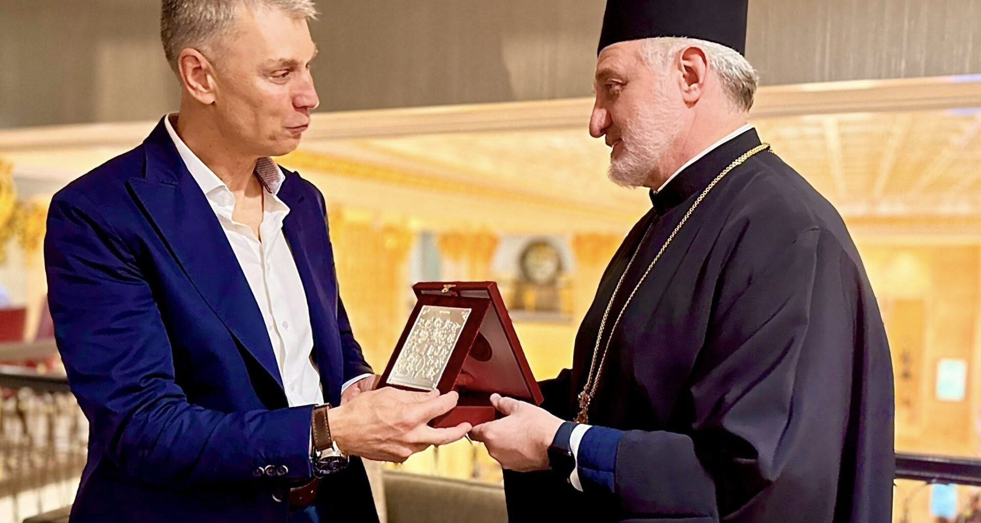 Archbishop of America met Chief of the National Guard of Cyprus