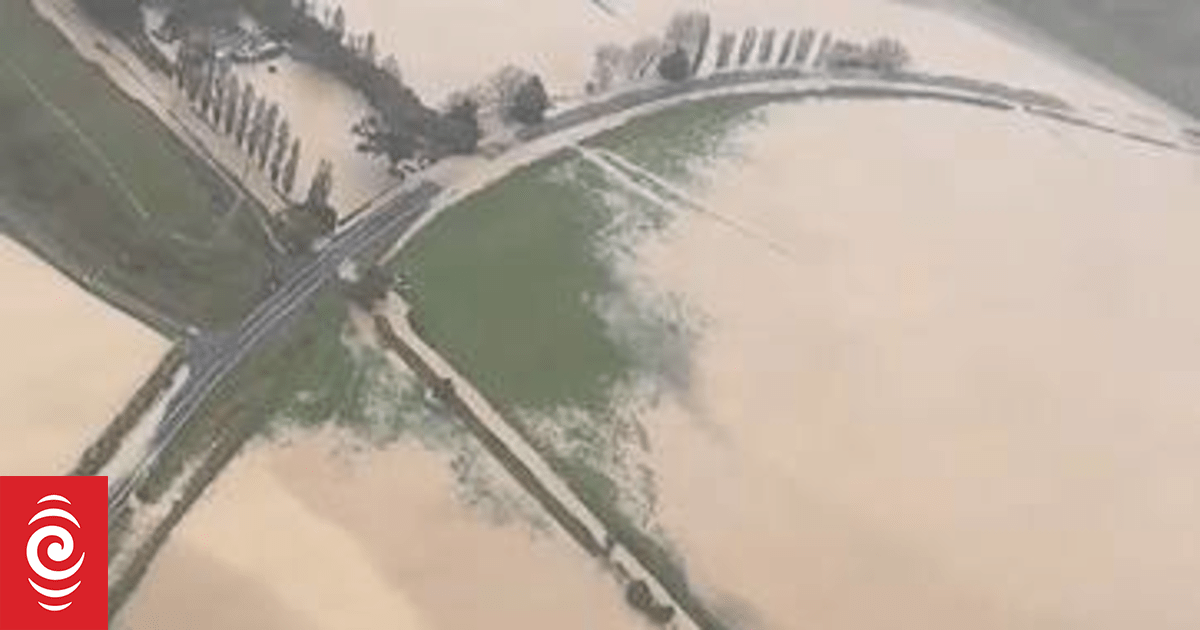 Watch: Rescue helicopter footage shows extent of Canterbury flooding