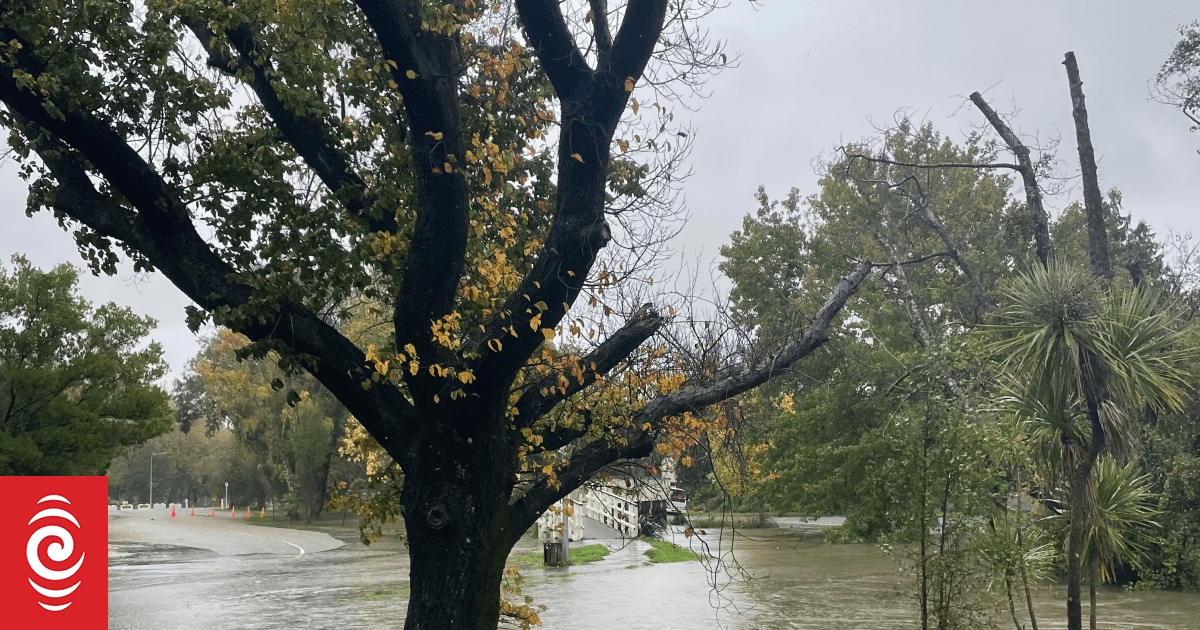 Weather: State of emergency remains in Christchurch