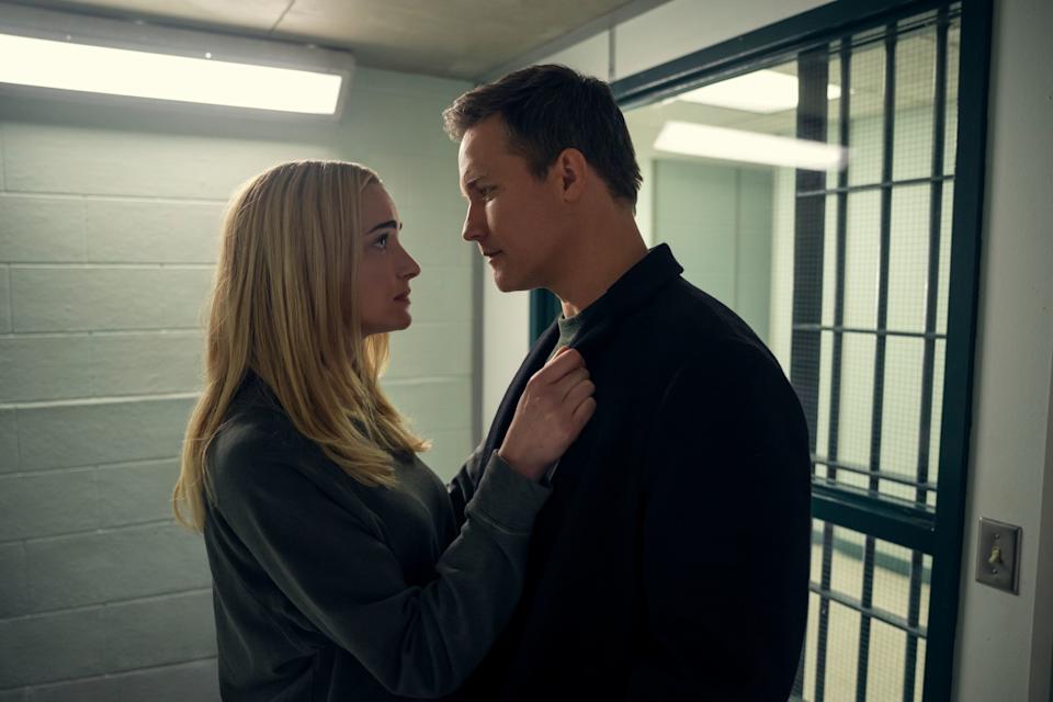 <h1 class="title">ginny and georgia</h1><cite class="credit">AMANDA MATLOVICH/NETFLIX</cite>