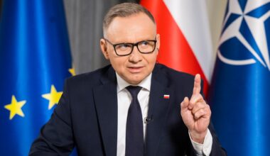 Polens Präsident Andrzej Duda: Migranten glauben, dass in Deutschland das Geld auf der Straße liegt | Politik
