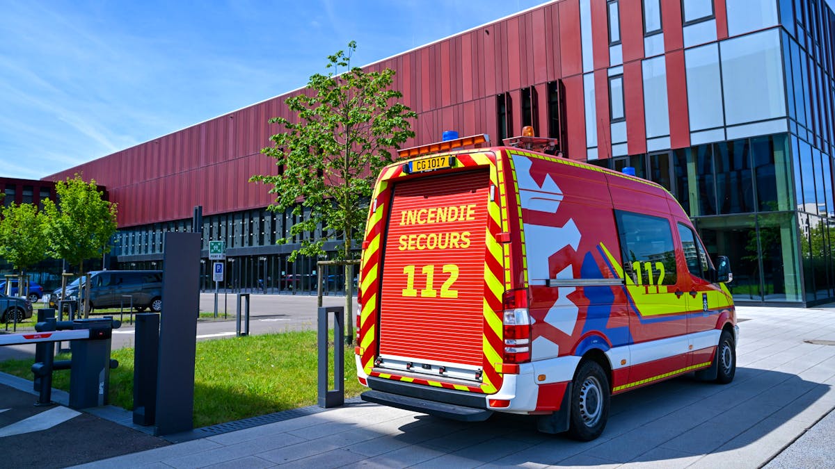 Secours sur tous les fronts : accidents de moto et incendie au Luxembourg