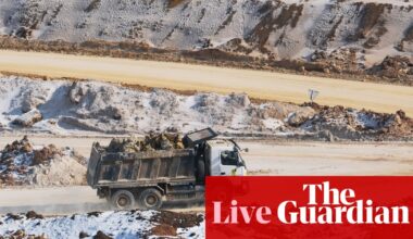 Ukraine war live: ‘historic’ minerals deal signals long-term commitment to a free Ukraine, US says | Ukraine