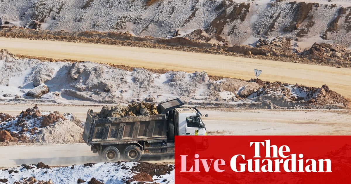 Ukraine war live: ‘historic’ minerals deal signals long-term commitment to a free Ukraine, US says | Ukraine