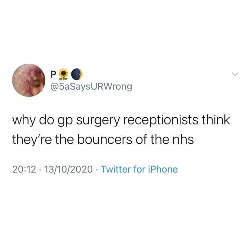 😷