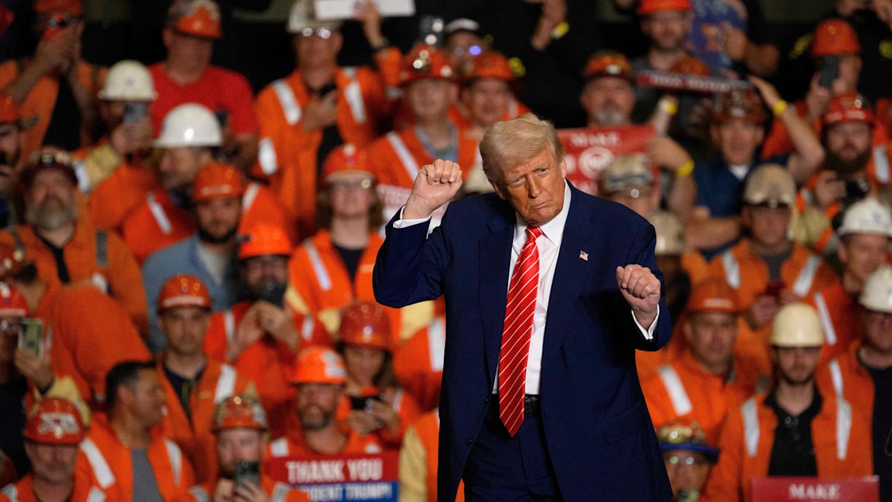 Auch Deutschland betroffen: Trump verdoppelt Zölle auf Stahl | Politik