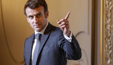 Just half an hour left: "Putin has time until the evening: if there is no truce for 30 days - sanctions. The framework is provided, everything is clear." — Macron. May 12, 2025