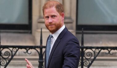 Royal Family LIVE:Harry faces 'problem' after 'emotional outburst' | Royal | News