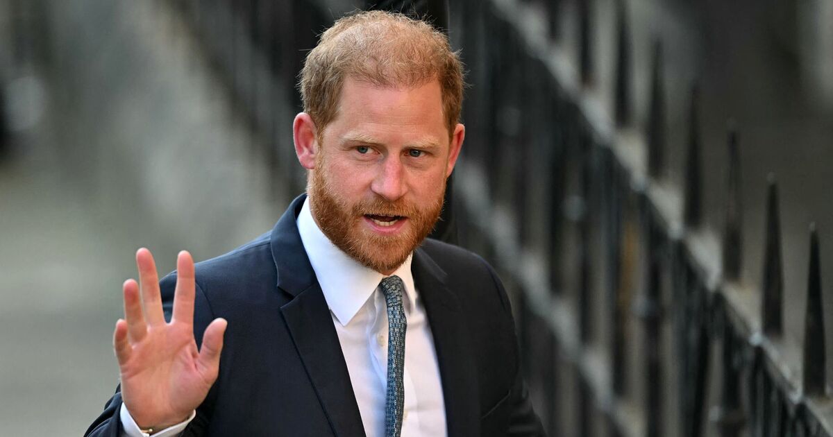 Prince Harry's daring escape from Kensington Palace while on a 'mission' | Royal | News