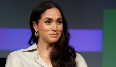Royal Family LIVE: Meghan Markle's awkward 14-second encounter decoded by expert | Royal | News