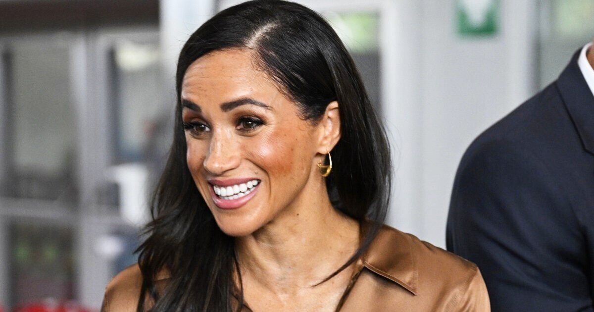Royal Family LIVE: 'Publicity-keen' Meghan Markle 'in a jam' as duchess set for overhaul | Royal | News