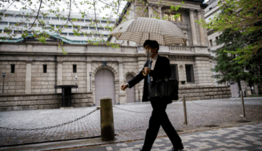 Global central banks see harsh realities