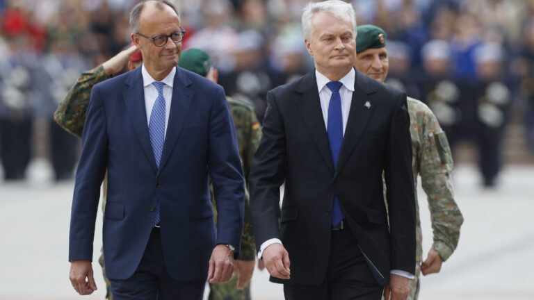 Friedrich Merz verspricht Litauen, «jeden Zentimeter des Nato-Territoriums zu verteidigen»