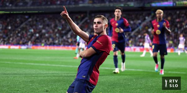 Barcelona ob vrnitvi vratarja ter Stegna le strla zadnjega na lestvici