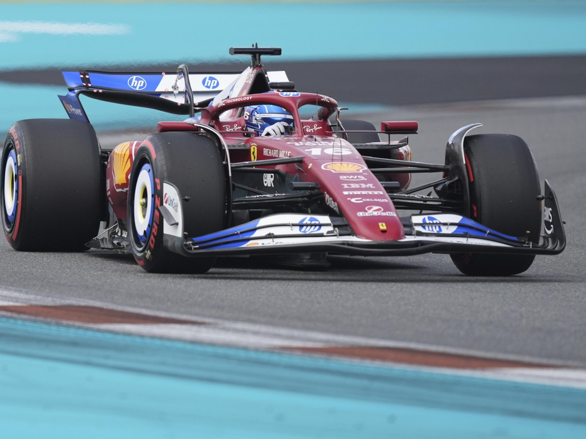 F1 Gp Miami, la gara in diretta: Piastri in testa su Norris e Russell. Leclerc 7°, Hamilton 8° - Corriere della Sera