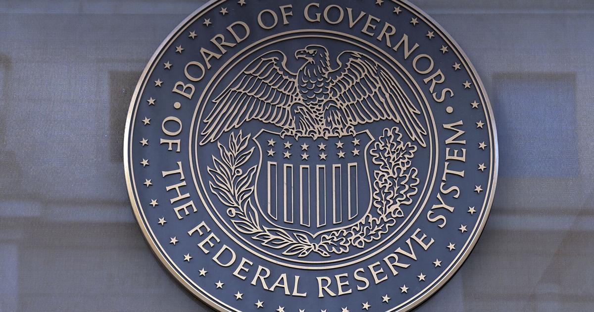 Federal Reserve official sees signs of slowing economy but not ready to cut rates | Business