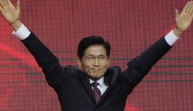 South Korea’s main conservative party nominates Kim Moon Soo as its presidential candidate | Nation/World