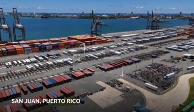 Puerto Rico turns to manufacturing to boost economy as Trump's tariff war deepens | Videos