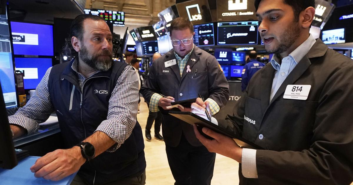 Wall Street and other markets hold steady ahead of a highly anticipated US-China meeting on trade | National