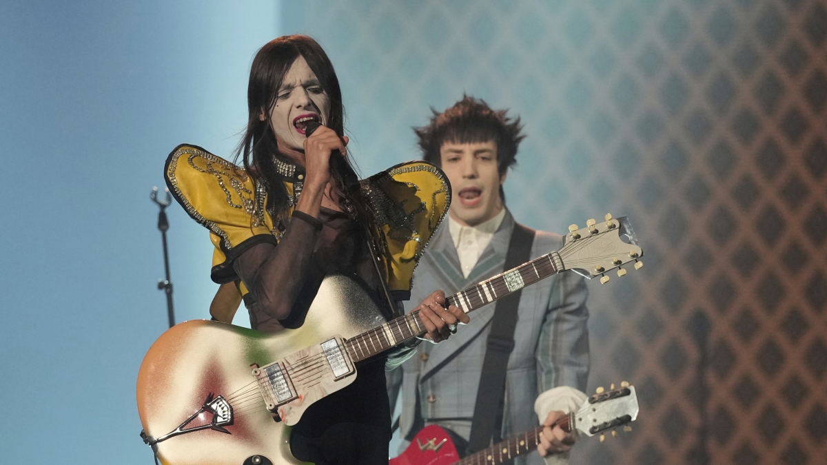 Eurovision, le pagelle della prima semifinale: il terribile kitsch della sciamana polacca (voto 4), Lucio Corsi, fa sembrare dal vivo anche le basi (8)