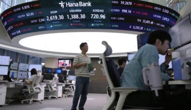 US stocks drift lower following mixed profit reports from Target, Lowe's and others | National News