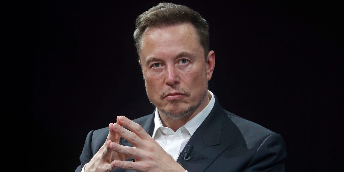 Elon Musk Says He's Getting Back to Business: 'I Must Be Super Focused'