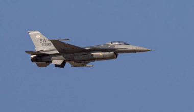 Netherlands sends final batch of F-16 fighter jets to Ukraine