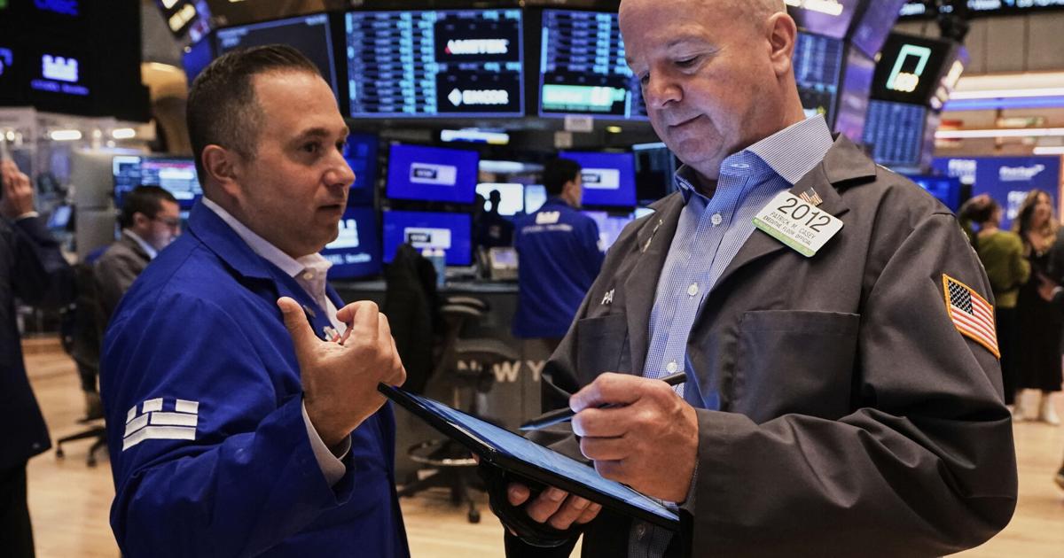 Wall Street drifts toward the end of what could be its best month since 2023 | Region